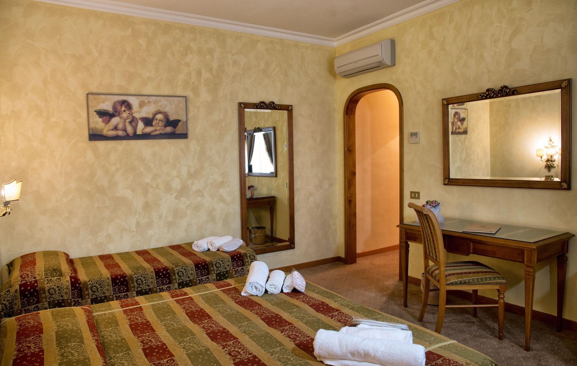Grand Hotel Helio Cabala Marino Dış mekan fotoğraf